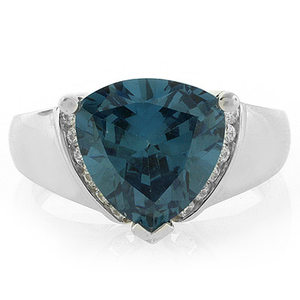 Alexandrite Ring Big Trillion Cut Stone Green to Blue Color Change