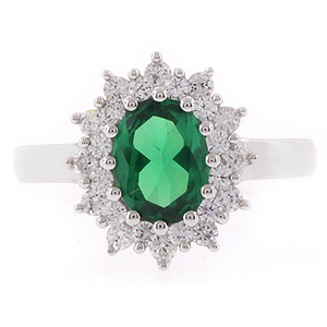 Beautiful Emerald Silver Ring