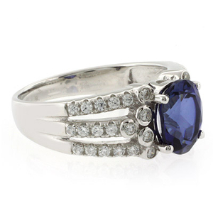 Beautiful Oval Cut Sapphire Unisex Silver Ring