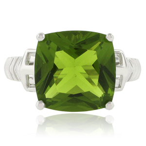 Peridot Cushion Cut Silver Ring