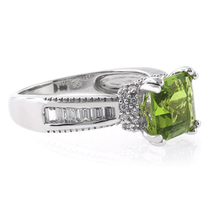 Majestic Peridot Ring
