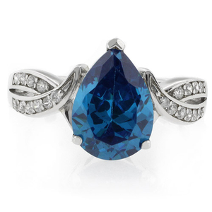 Antique Style Blue Topaz Silver Ring