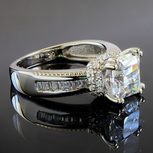 Princess Cut High Quality Engagement Ring