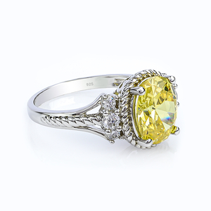 Beautiful Oval-cut Zultanite Ring