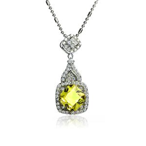 Beautiful Alexandrite Sterling Silver Pendant Earrings Set