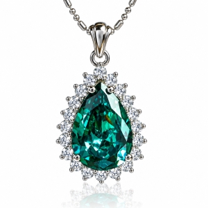 Pear-Cut Silver Pendant with Alexandrite