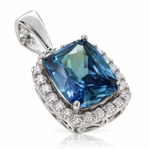 Blue Green Color Change Pendant