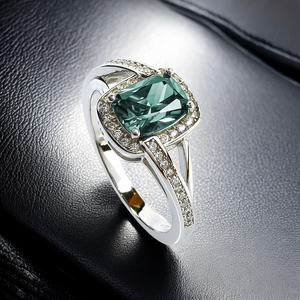 Sterling Silver Alexandrite Fashion Ring