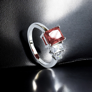 Three Stone Zultanite Ring