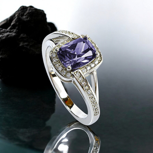 Sterling Silver Amethyst Fashion Ring