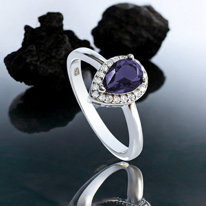 Solitaire Amethyst and Simulated Diamonds Ring