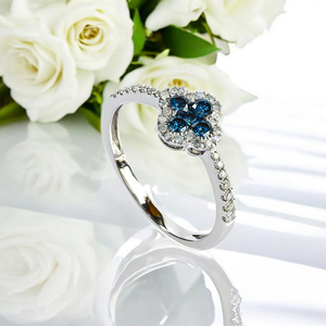 14K White Gold Blue and White Diamonds Ring
