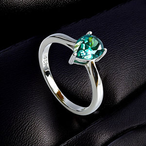 Solitaire Alexandrite Sterling Silver Ring