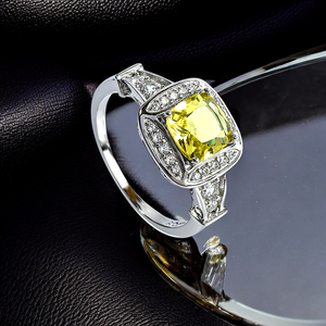 8 mm Sterling Silver Princess Cut Alexandrite Ring