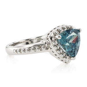 Trillion Cut Gorgeous Alexandrite Sterling Silver Ring