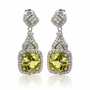 Beautiful Alexandrite Sterling Silver Pendant Earrings Set