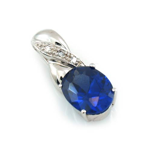 Oval Cut Beautiful Tanzanite Pendant