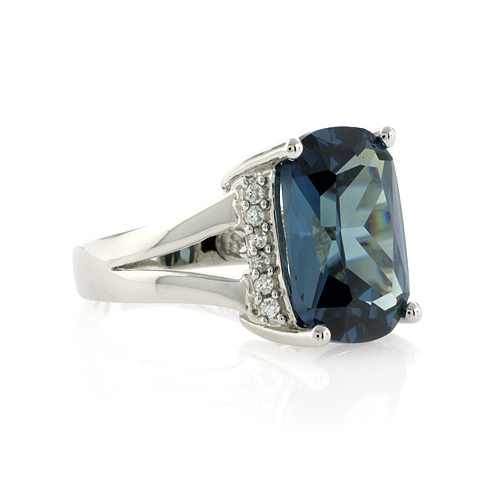 Alexandrite Changing Color Silver Ring