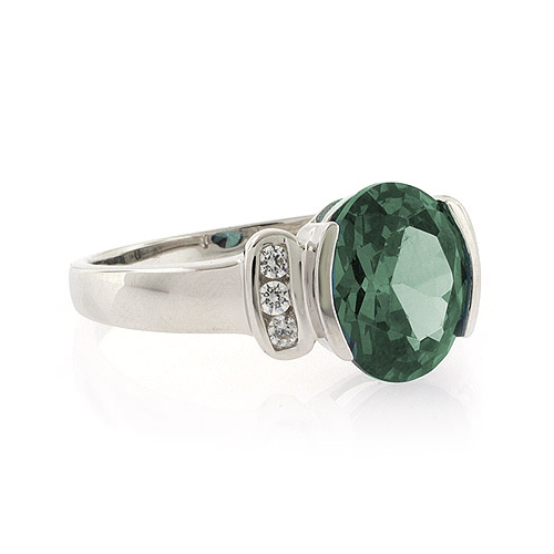 Color Changing Oval Cut Stone Ring