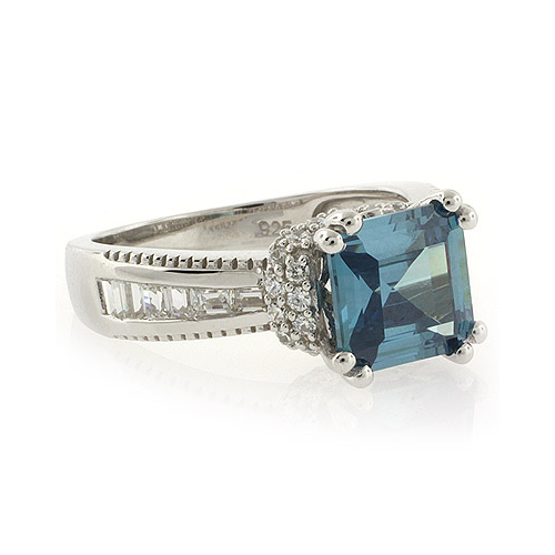 Color Changing Ascher Cut Stone Ring