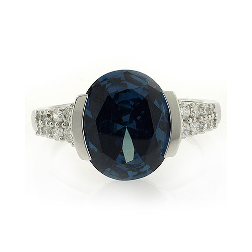 Blue to Green Color Change Oval Cut Stone Ring