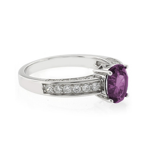 Color Changing Oval Cut Alexandrite Ring