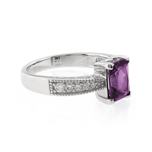 High Quality Color Changing Stone Ring