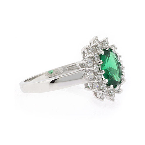 Beautiful Emerald Silver Ring