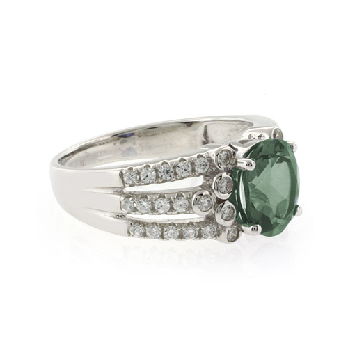 Beautiful Oval Cut Alexandrite Color Changing Unisex Silver Ring