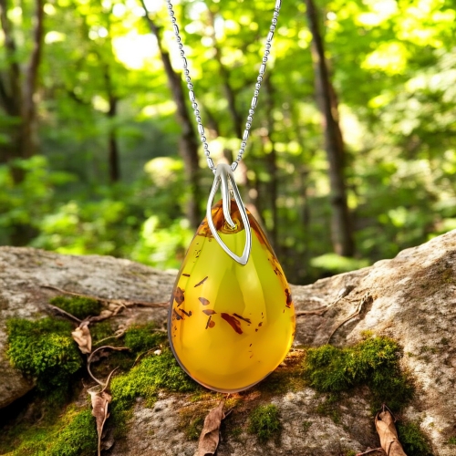Baltic Natural Amber Silver Pendant