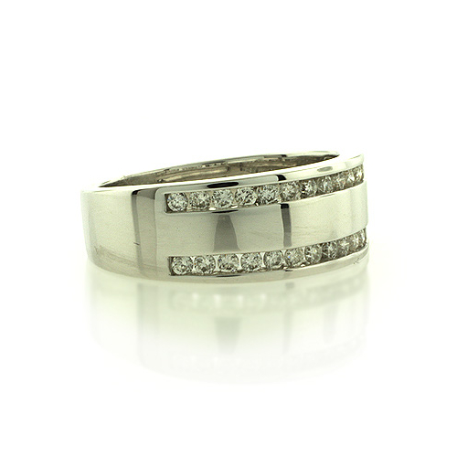 14K White Gold Diamond Ring