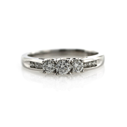 14K White Gold Diamond Ring 0.50 Carat